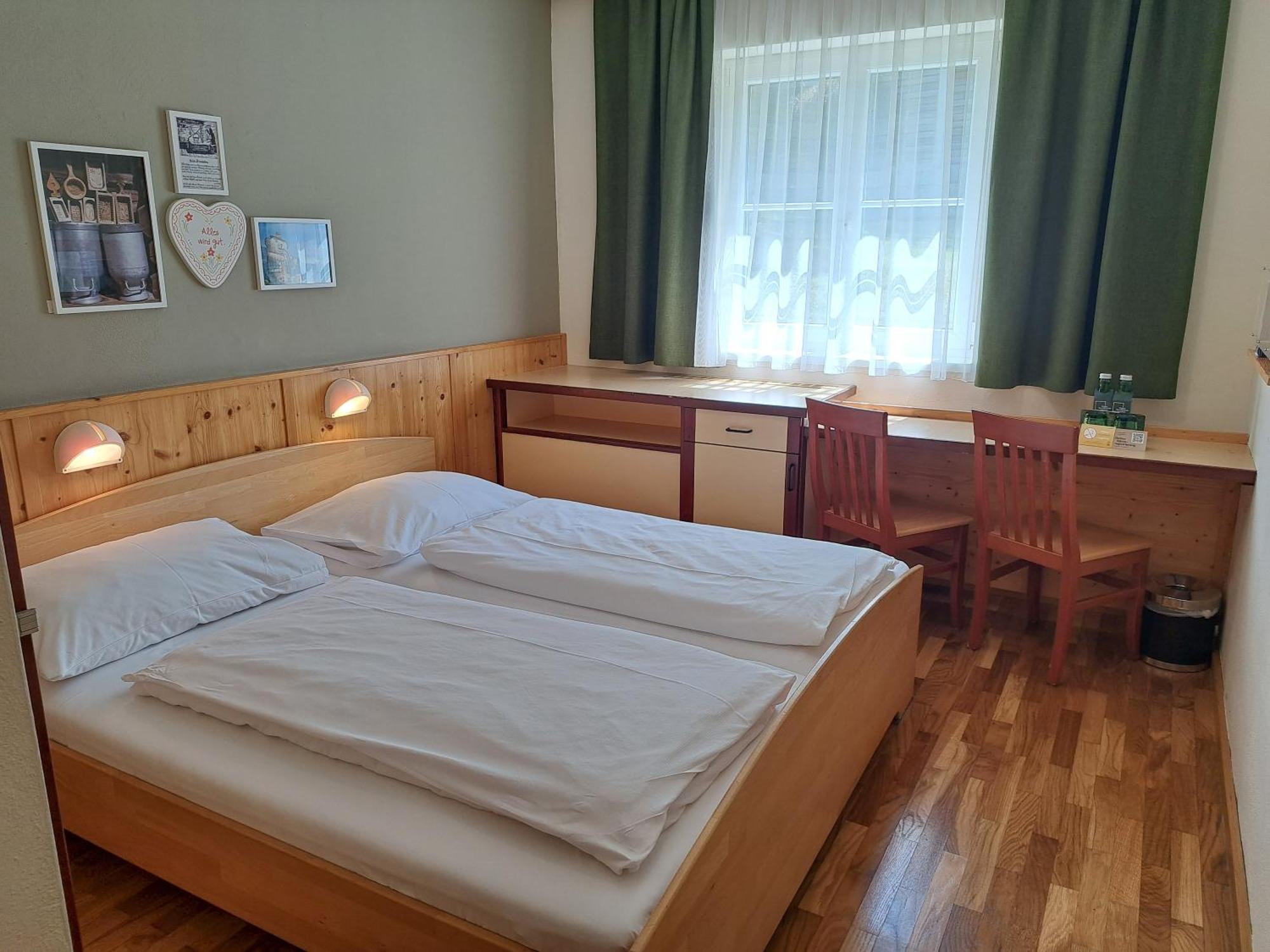 Jufa Hotel باد اوسي المظهر الخارجي الصورة
